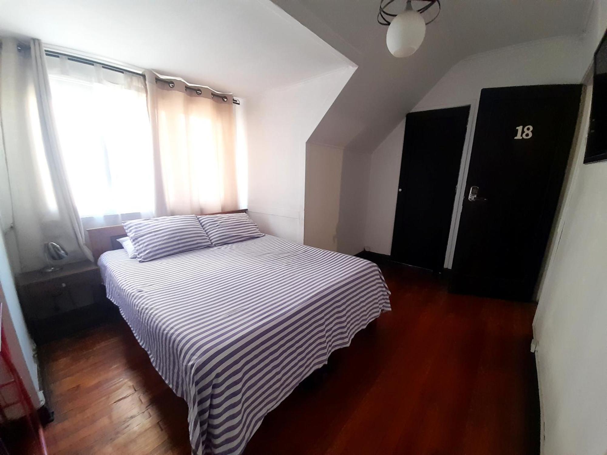 Atacama Hostel Backpackers サンティアゴ エクステリア 写真